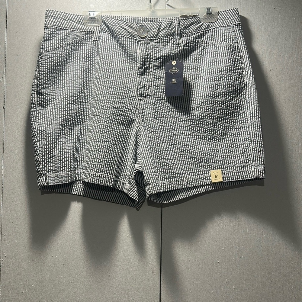 St. John's Bay High Waist Blue and White Stripe Shorts Women’s 14 Classy Summer